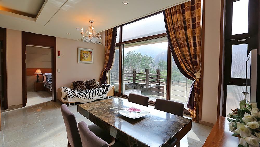 Hugel Heim Pension Pyeongchang Exterior foto